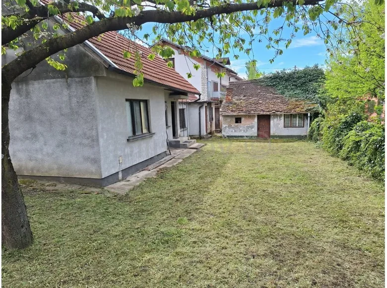 Land 317 m² Zagreb, Croatia