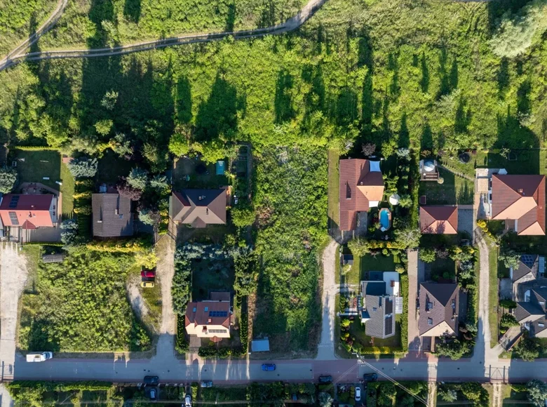 Земельные участки 689 м² Biskupice, Польша