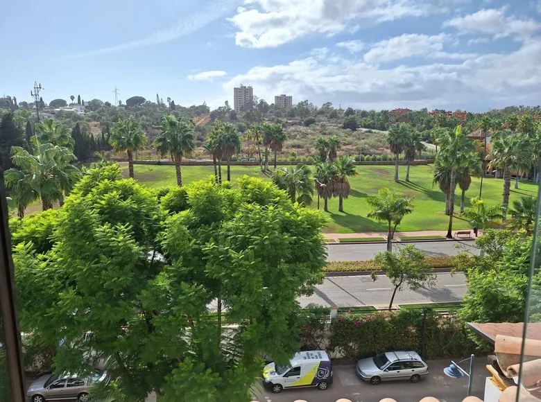 1-Schlafzimmer-Penthouse  Marbella, Spanien