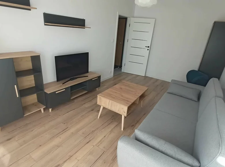 2 room apartment 47 m² in Warsaw, Poland