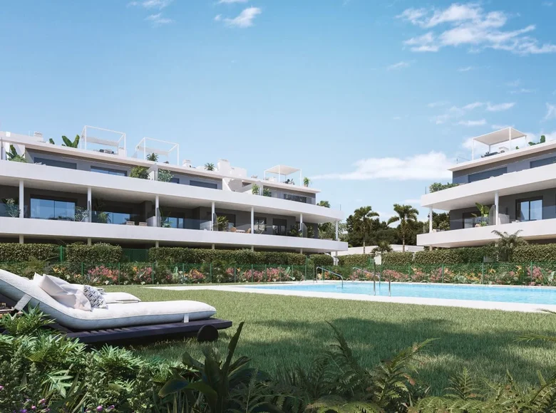 2 bedroom apartment 107 m² Estepona, Spain