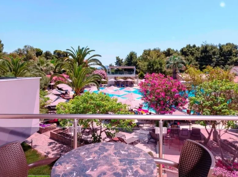 Hotel 900 m² en Municipality of Sithonia, Grecia