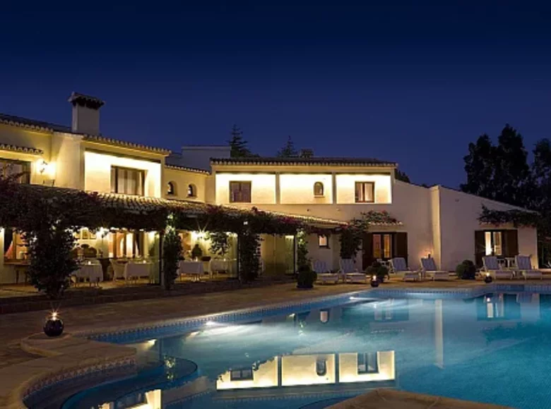Villa 8 bedrooms 700 m² Benissa, Spain