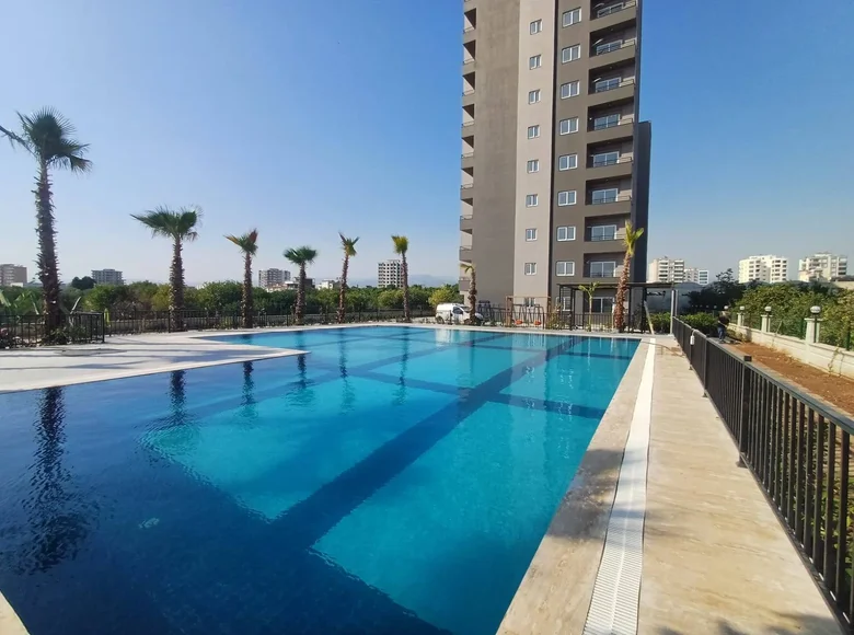 Apartamento 2 habitaciones 65 m² Mezitli, Turquía