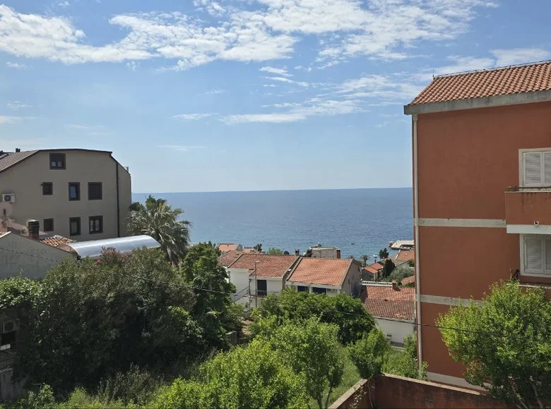 Apartamento 3 habitaciones 92 m² Petrovac, Montenegro