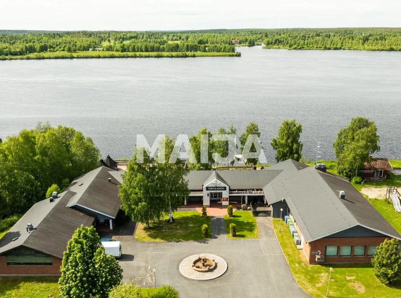 Hotel 2 000 m² en Salla, Finlandia