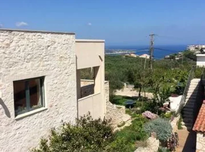 2 bedroom house  Souda, Greece