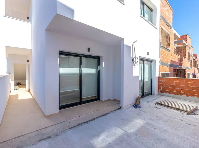 Квартира 3 комнаты 74 м² Торревьеха, Испания