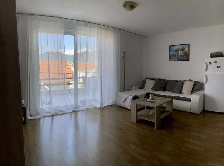 Adosado 2 habitaciones 70 m² Tivat, Montenegro
