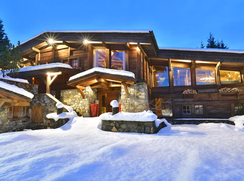 Chalet 17 chambres 1 500 m² Megeve, France