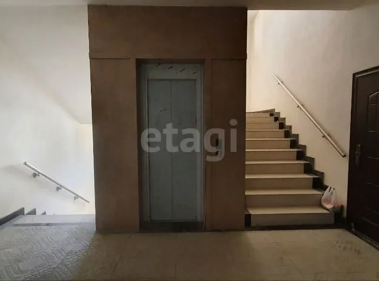 Kvartira 3 xonalar 74 m² Samarqandda