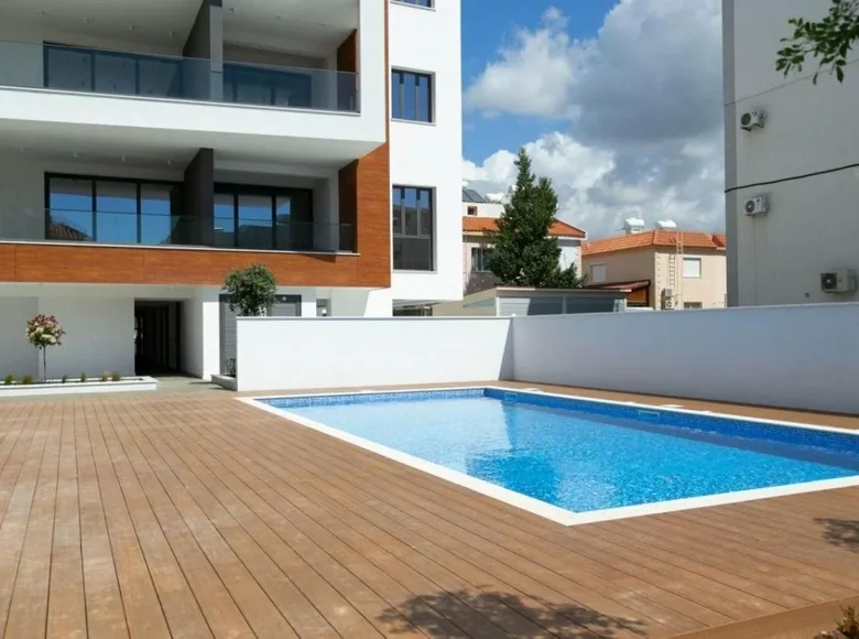 Mieszkanie 3 pokoi 166 m² Limassol District, Cyprus