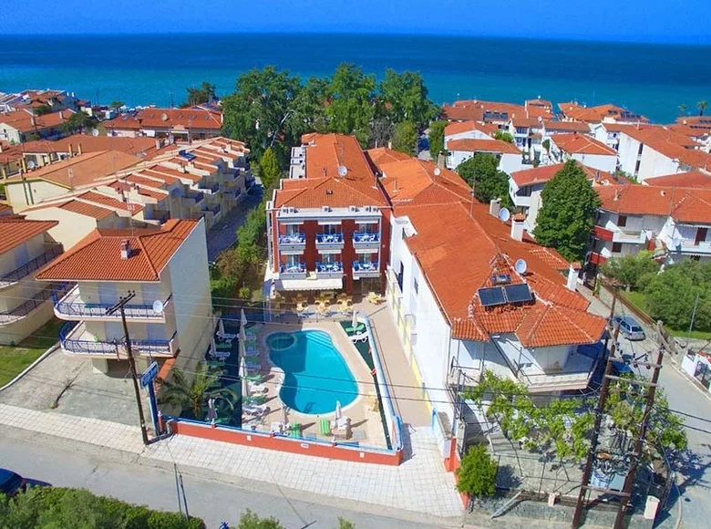 Hôtel 1 667 m² à Kriopigi, Grèce