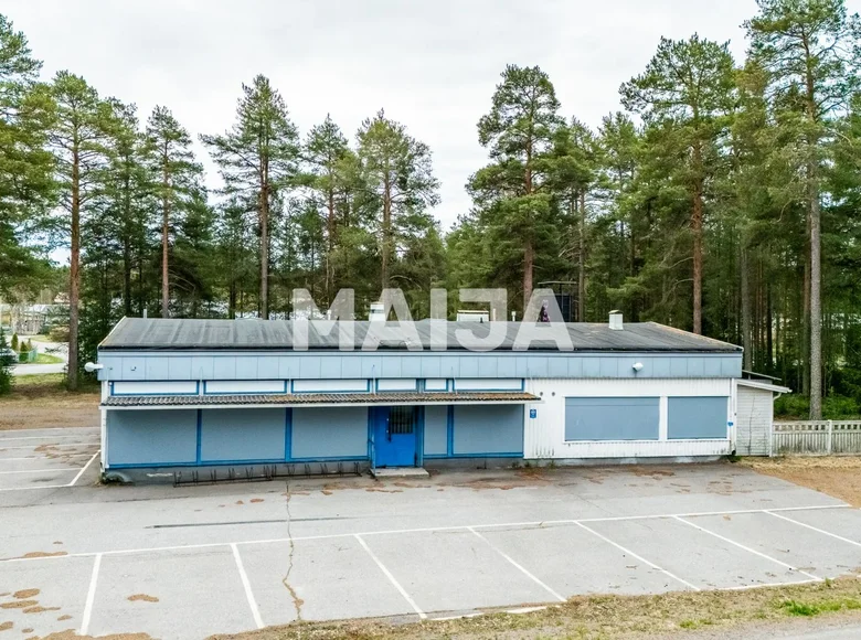 Bureau 372 m² à Raahe, Finlande
