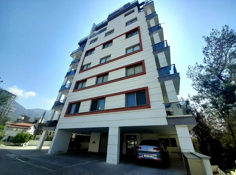 Mieszkanie 2 pokoi 85 m² Girne Kyrenia District, Cypr Północny