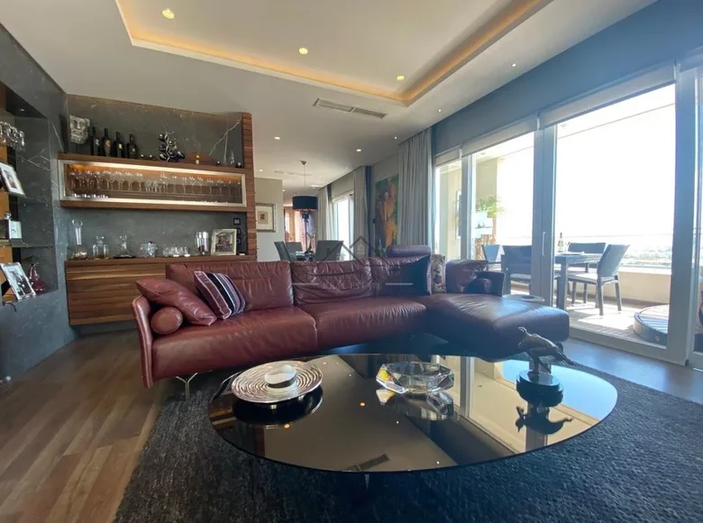 2 bedroom apartment  Sliema, Malta
