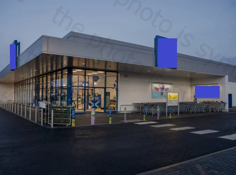 Shop 1 750 m² in Levovik, Serbia