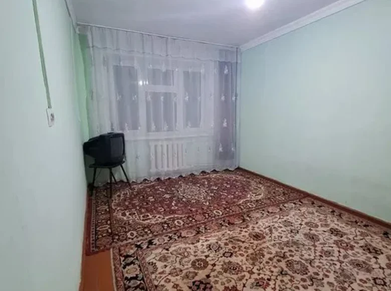 Kvartira 1 xona 28 m² Toshkentda