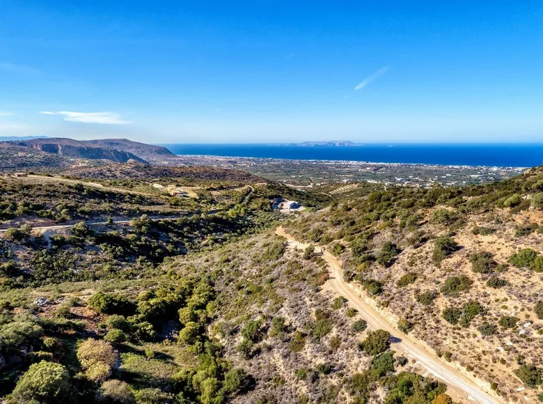 Land 1 room  District of Chersonissos, Greece