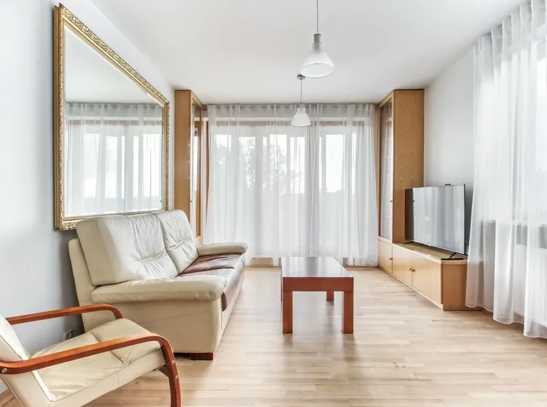 3 room apartment 77 m² in Warsaw, Poland
