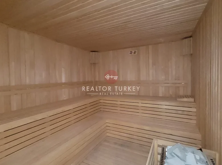 2 bedroom apartment 125 m² Mahmutlar, Turkey