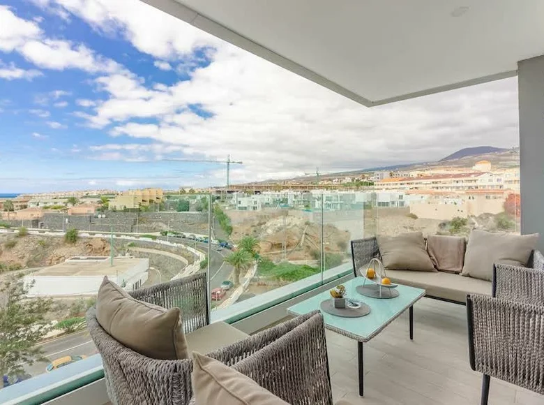 3 bedroom apartment 89 m² Adeje, Spain