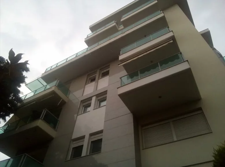 Mieszkanie 4 pokoi 136 m² Central Macedonia, Grecja