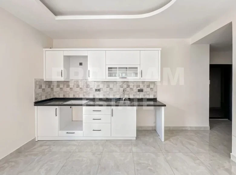 Mieszkanie 2 pokoi 55 m² Mahmutlar, Turcja