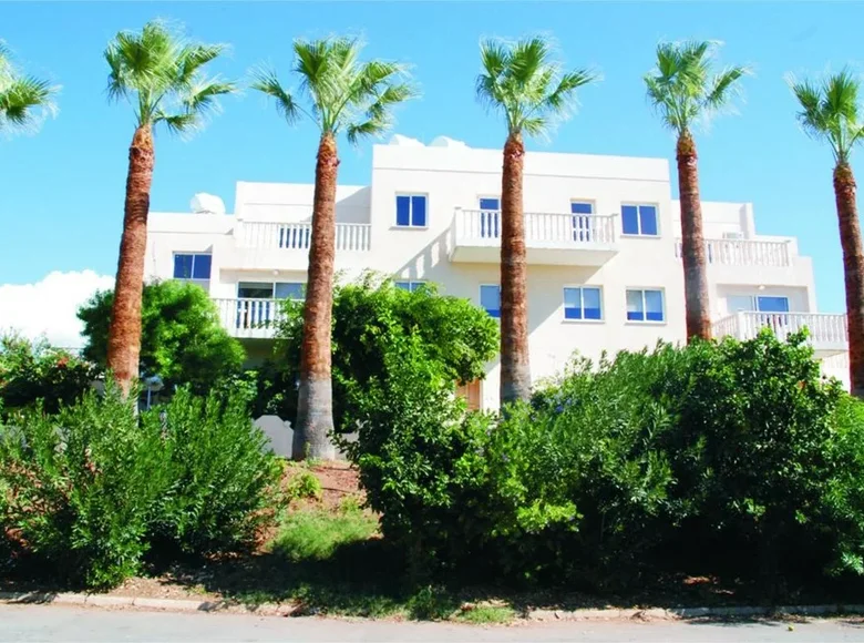 1 bedroom apartment  Chloraka, Cyprus
