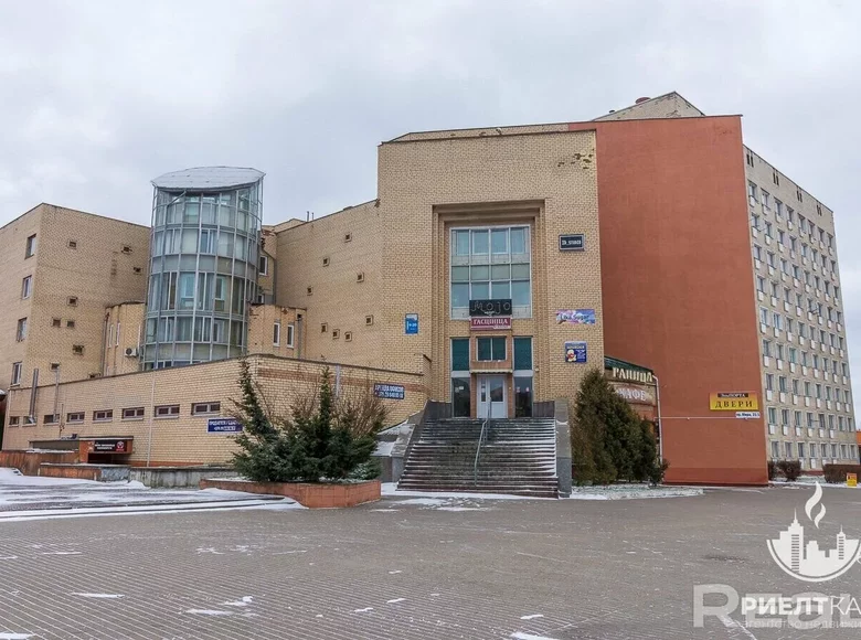 Propiedad comercial 2 558 m² en Zhodzina, Bielorrusia