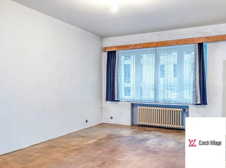 2 bedroom apartment 96 m² Prague, Czech Republic