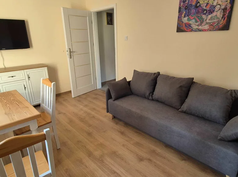 2 room apartment 37 m² in Krakow, Poland