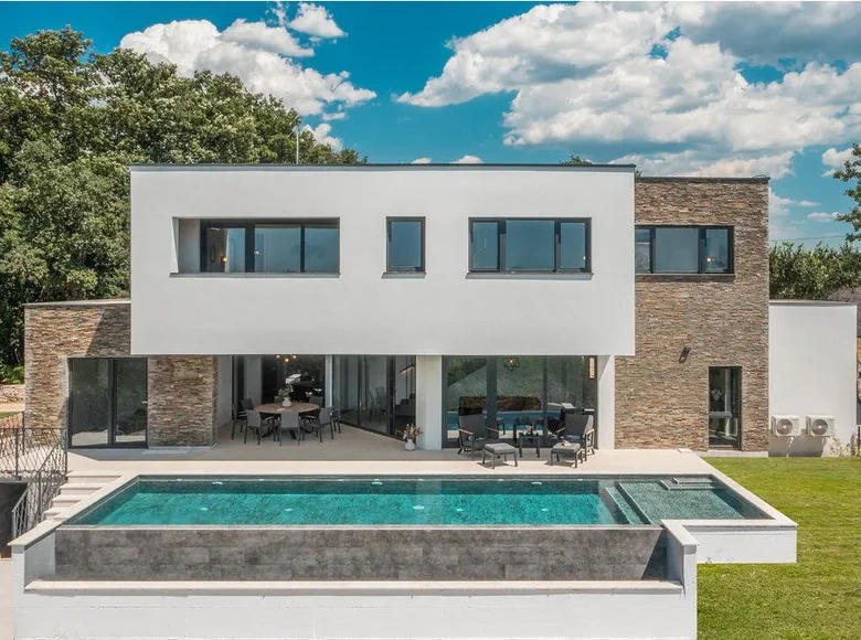 Villa 4 chambres 255 m² Umag, Croatie