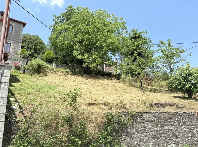 Parcelas  Elati, Grecia