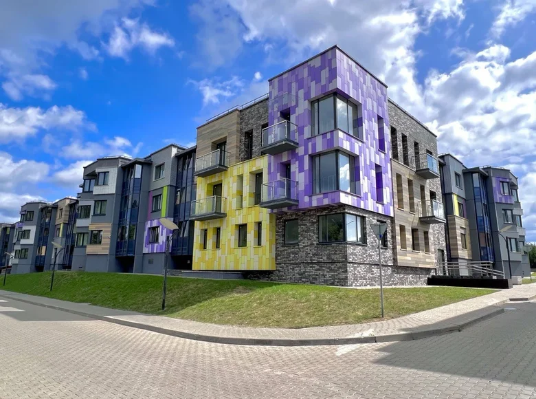 Mieszkanie 2 pokoi 66 m² Borowlany, Białoruś