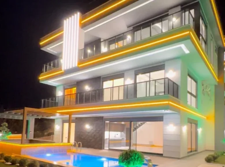 Villa 7 chambres 465 m² Alanya, Turquie