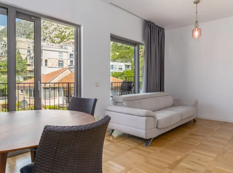 Wohnung 2 zimmer 52 m² Dobrota, Montenegro