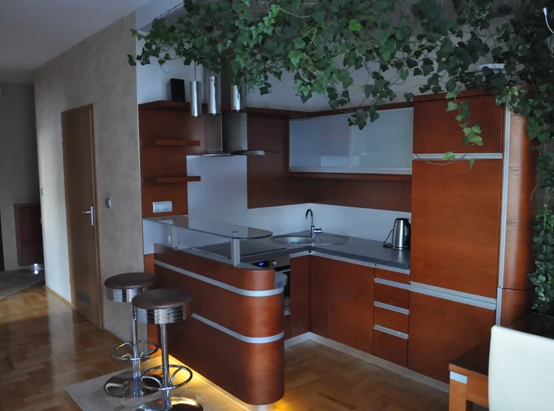 Appartement 3 chambres  Cracovie, Pologne