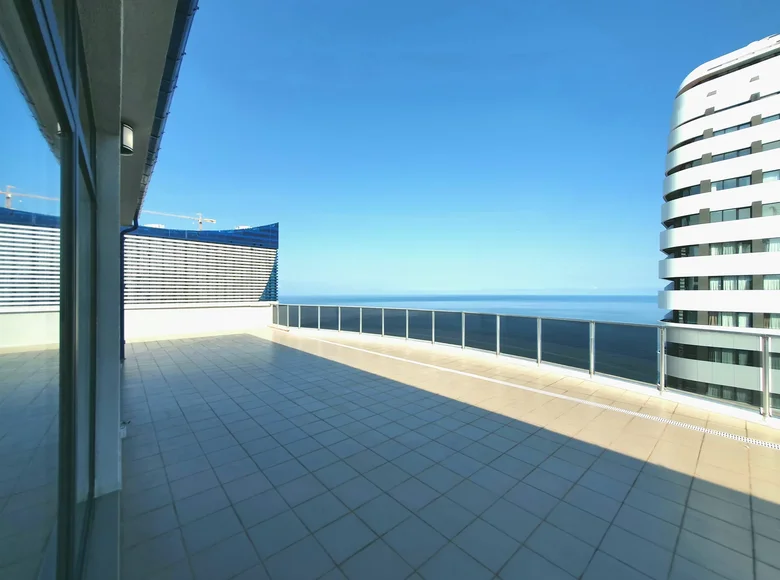 Penthouse 5 bedrooms 590 m² Batumi, Georgia