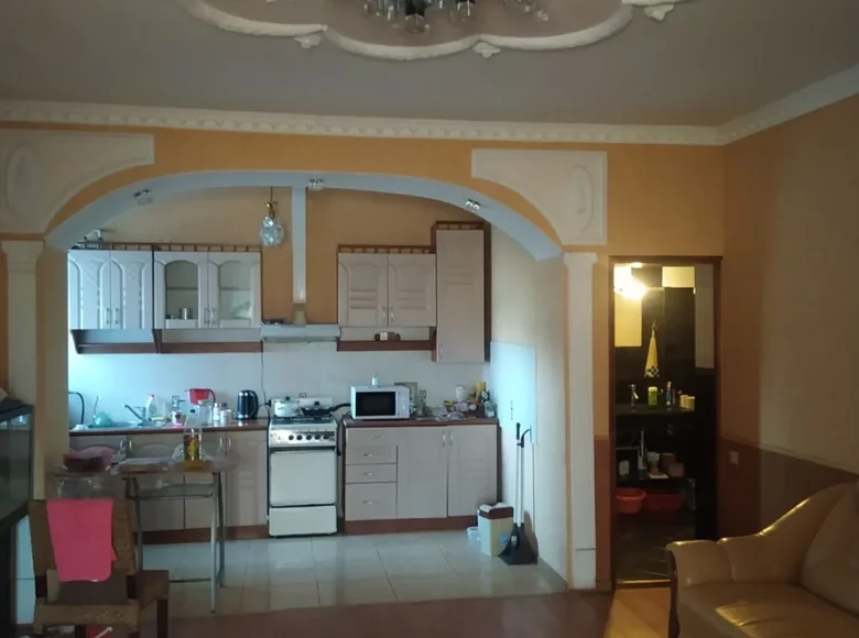 Mieszkanie 2 pokoi 70 m² Odessa, Ukraina