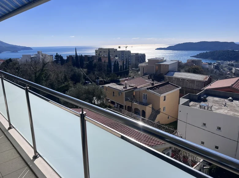 Apartamento 2 habitaciones 70 m² Becici, Montenegro