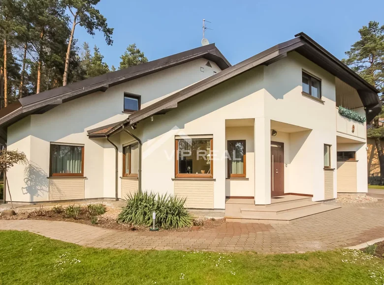 4 room house 300 m² Jurmala, Latvia