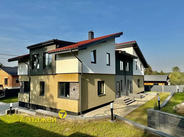 Adosado 172 m² Zaslauje, Belarús