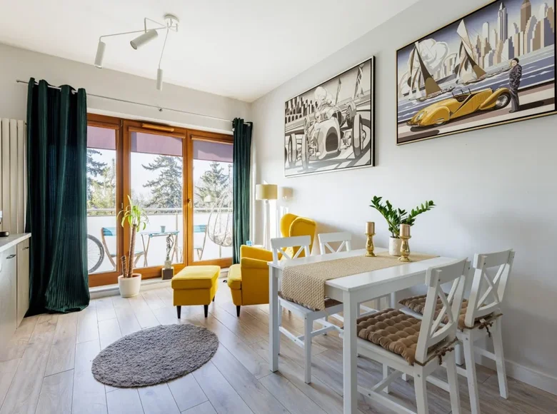Mieszkanie 2 pokoi 55 m² Warszawa, Polska