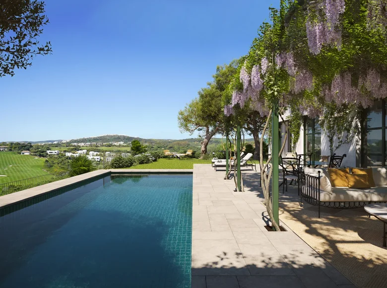 3-Schlafzimmer-Villa 371 m² Casares, Spanien