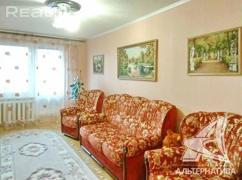 Mieszkanie 3 pokoi 63 m² Kamieniki, Białoruś