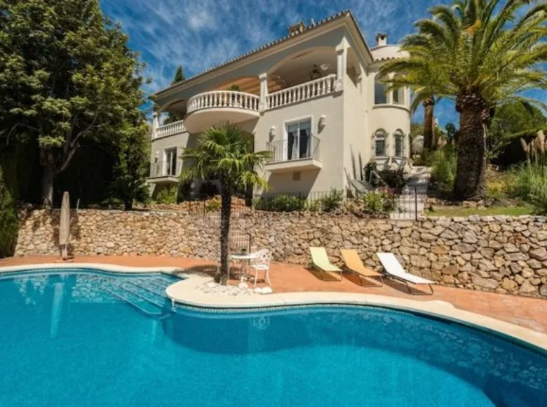 Dom 4 pokoi 285 m² Marbella, Hiszpania