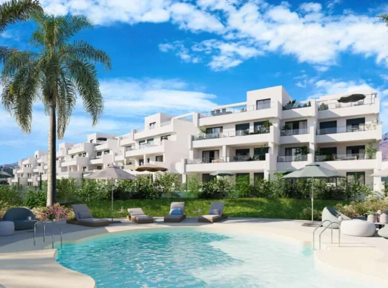 2 bedroom apartment 112 m² Estepona, Spain