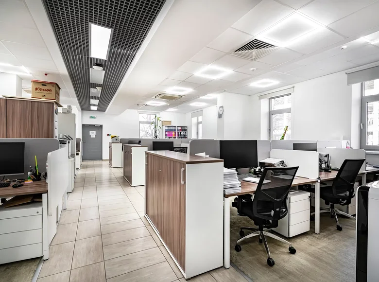 Office 2 306 m² in Northern Administrative Okrug, Russia