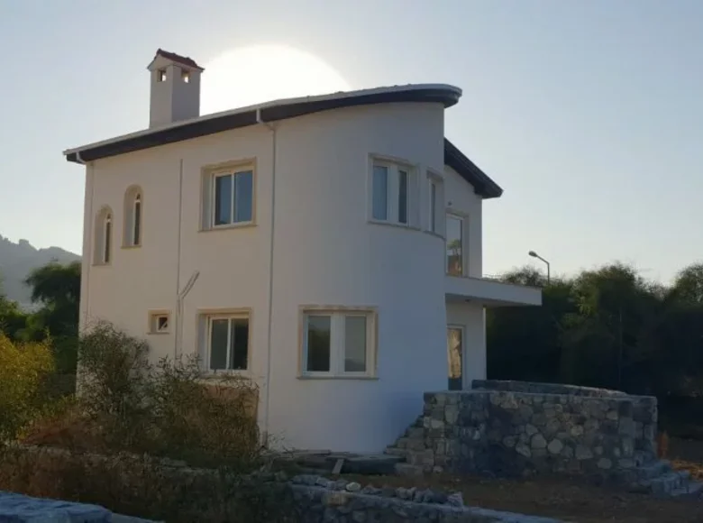 Villa de tres dormitorios 230 m² Kyrenia, Chipre
